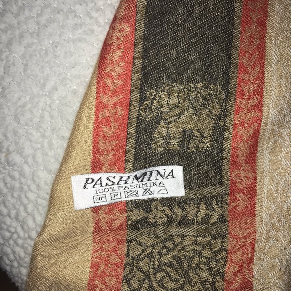 Beautiful Pashmina scarf 100% pashmina! - Picture 2 of 5